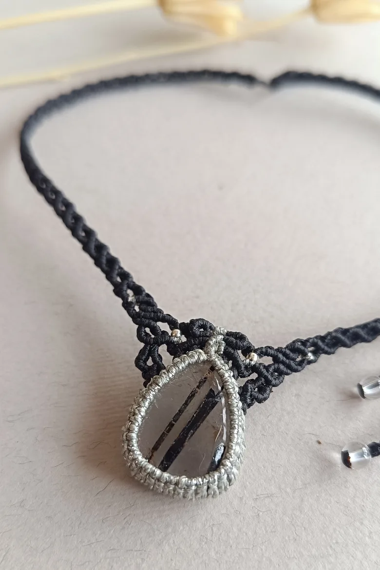 Collar CHOCKER S Cuarzo con Turmalina negra / Quartz with black Tourmaline Necklace - Imagen 9